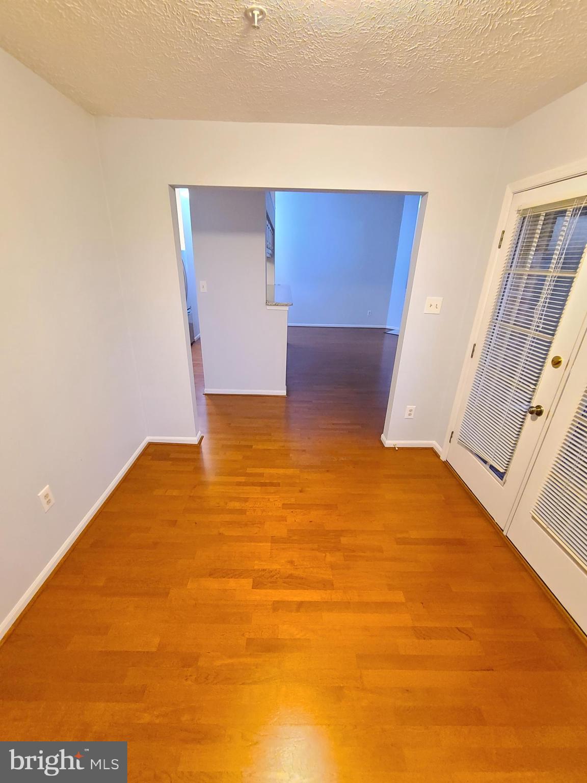 SENECA KNOLLS CODM - Residential Lease