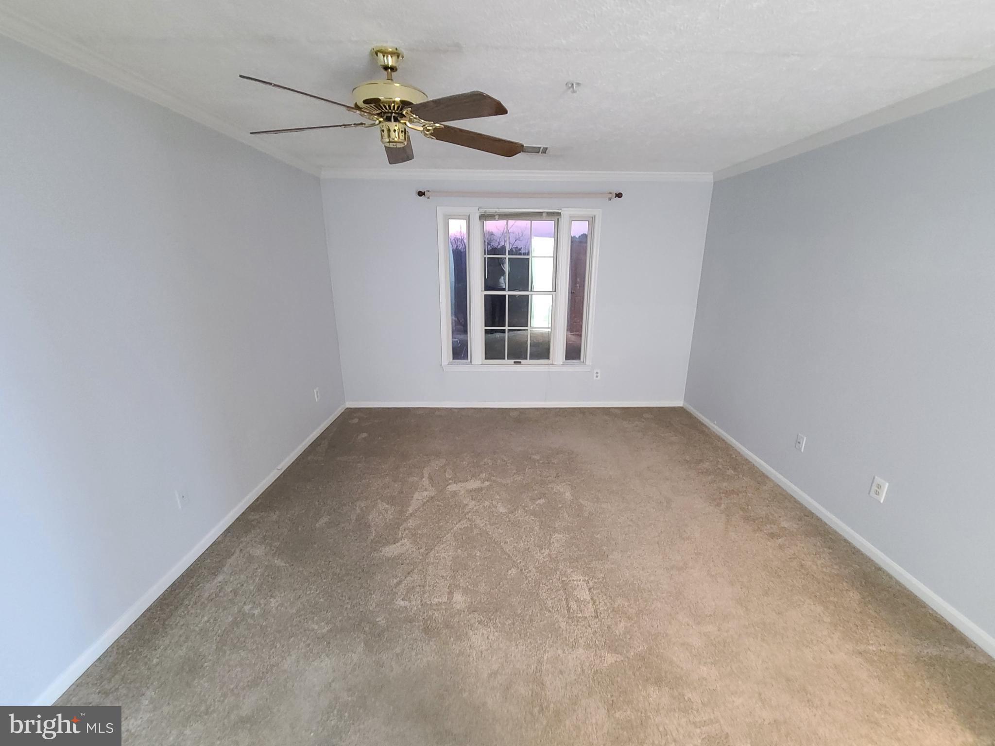 SENECA KNOLLS CODM - Residential Lease