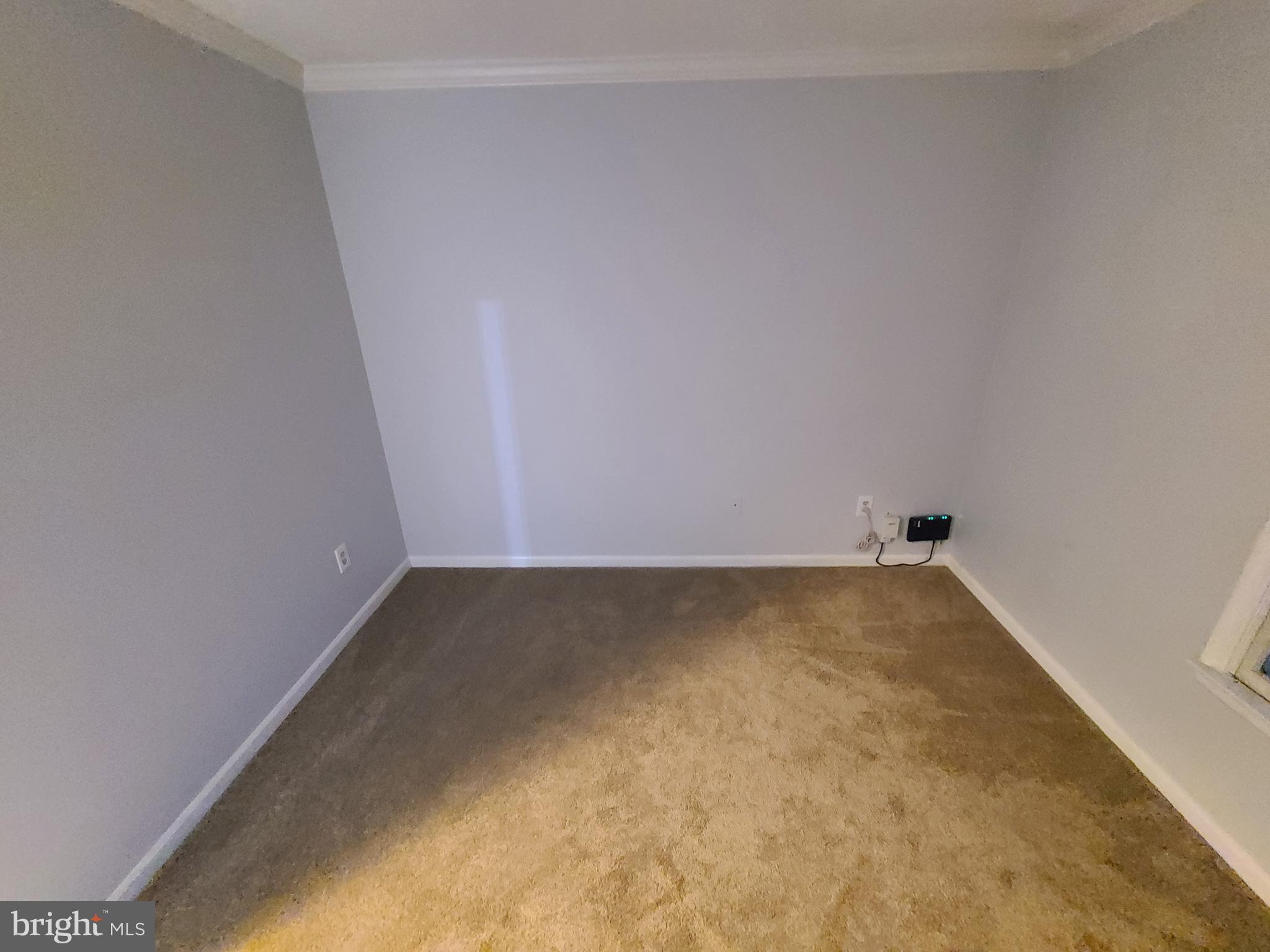 SENECA KNOLLS CODM - Residential Lease