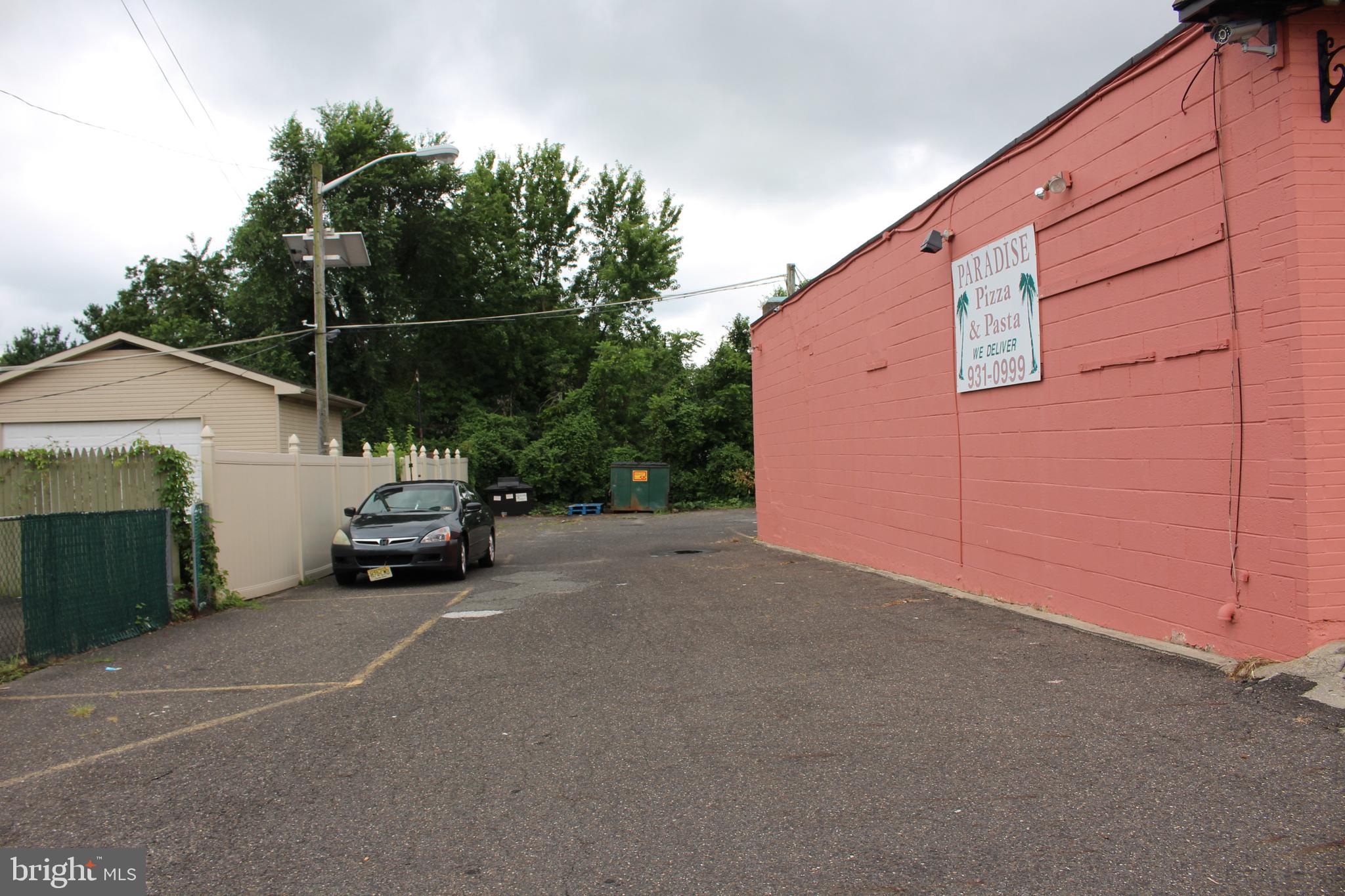 136 W BROWNING ROAD 136