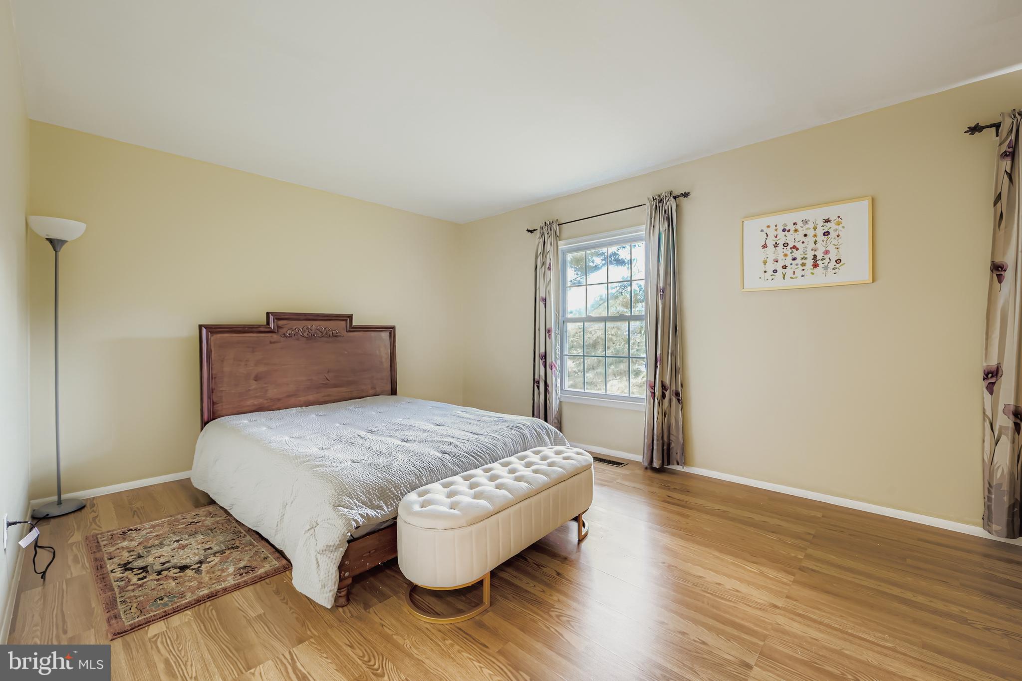 BROOKSHIRE/CRYSTAL RIDGE - Residential