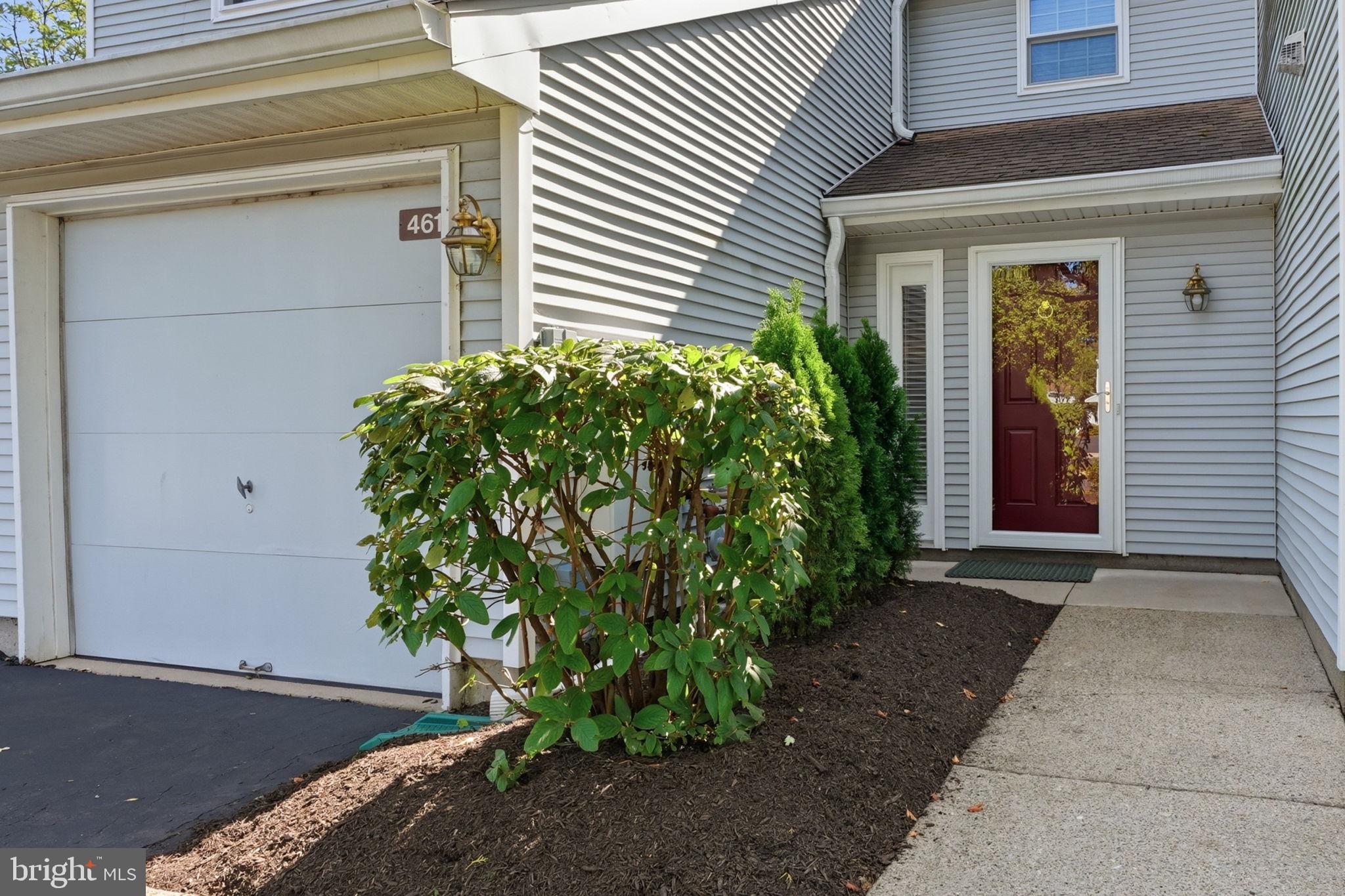 461 CEDAR HOLLOW DRIVE