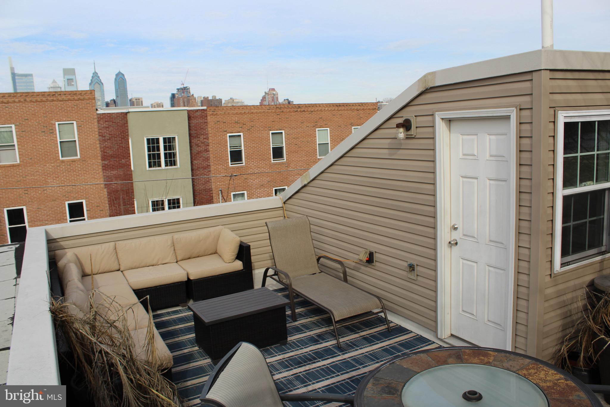 POINT BREEZE - Residential