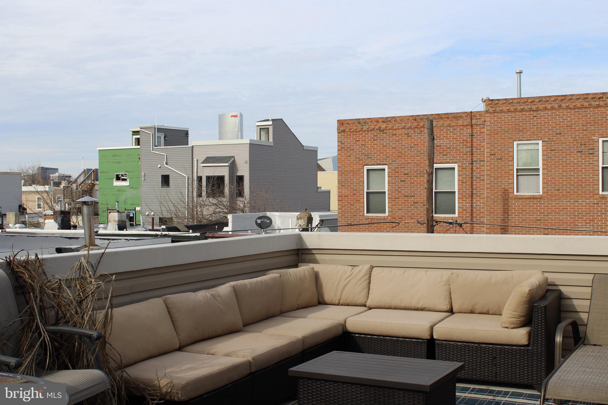 POINT BREEZE - Residential