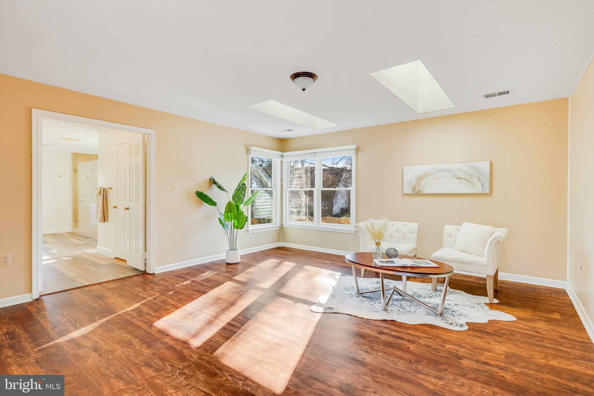 OLD DRANESVILLE HUNT CLUB - Residential