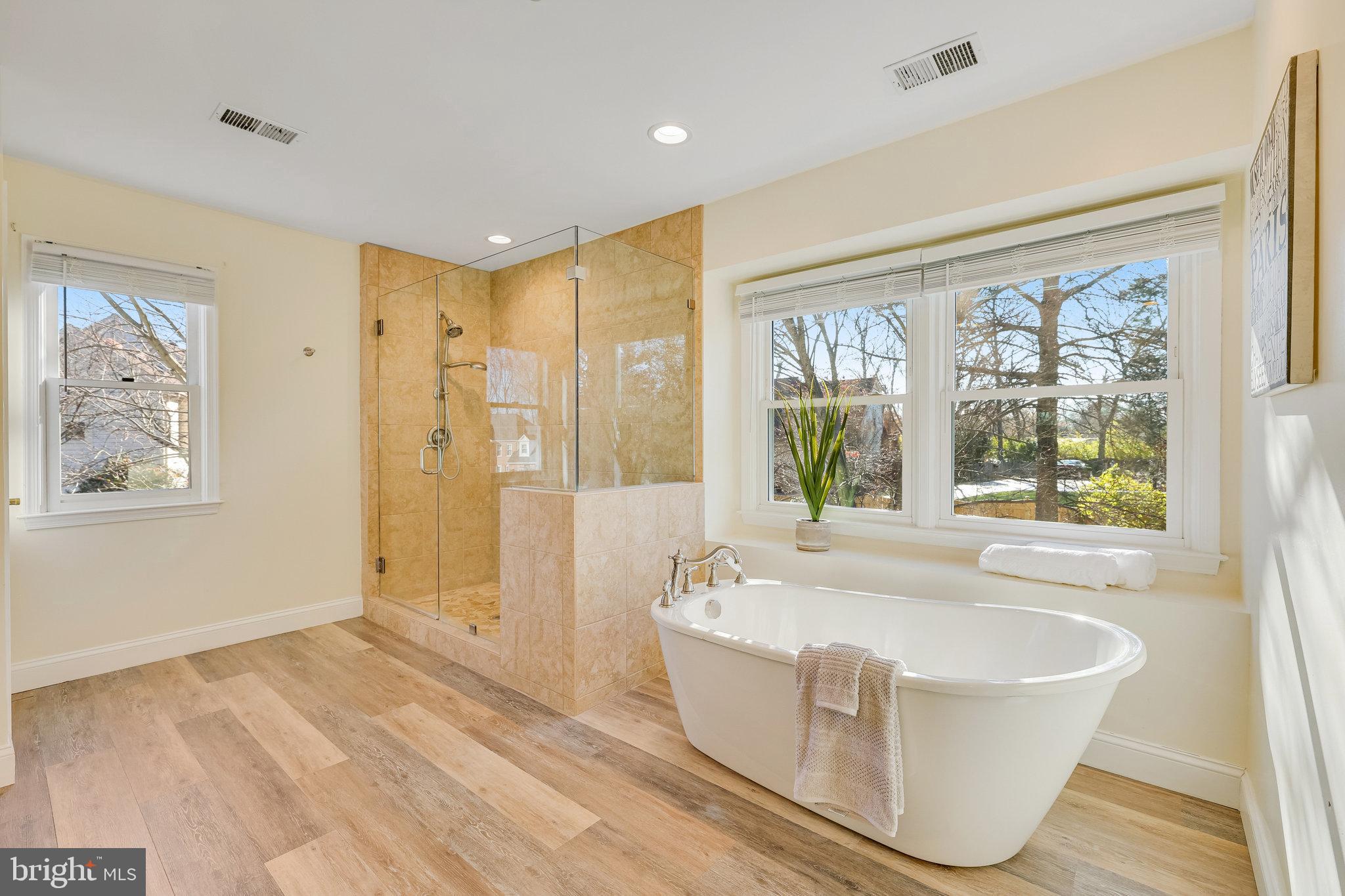 OLD DRANESVILLE HUNT CLUB - Residential