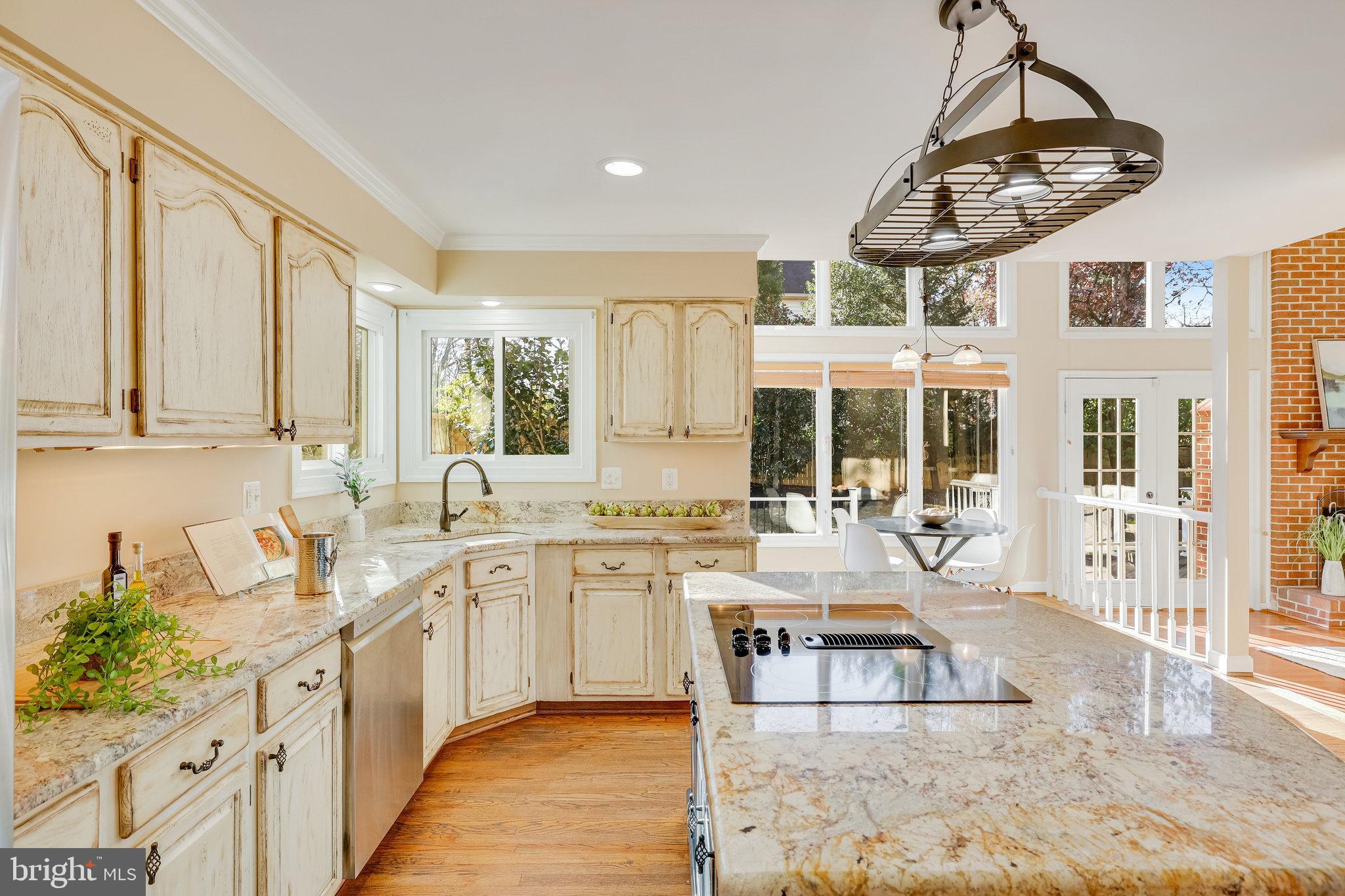 OLD DRANESVILLE HUNT CLUB - Residential