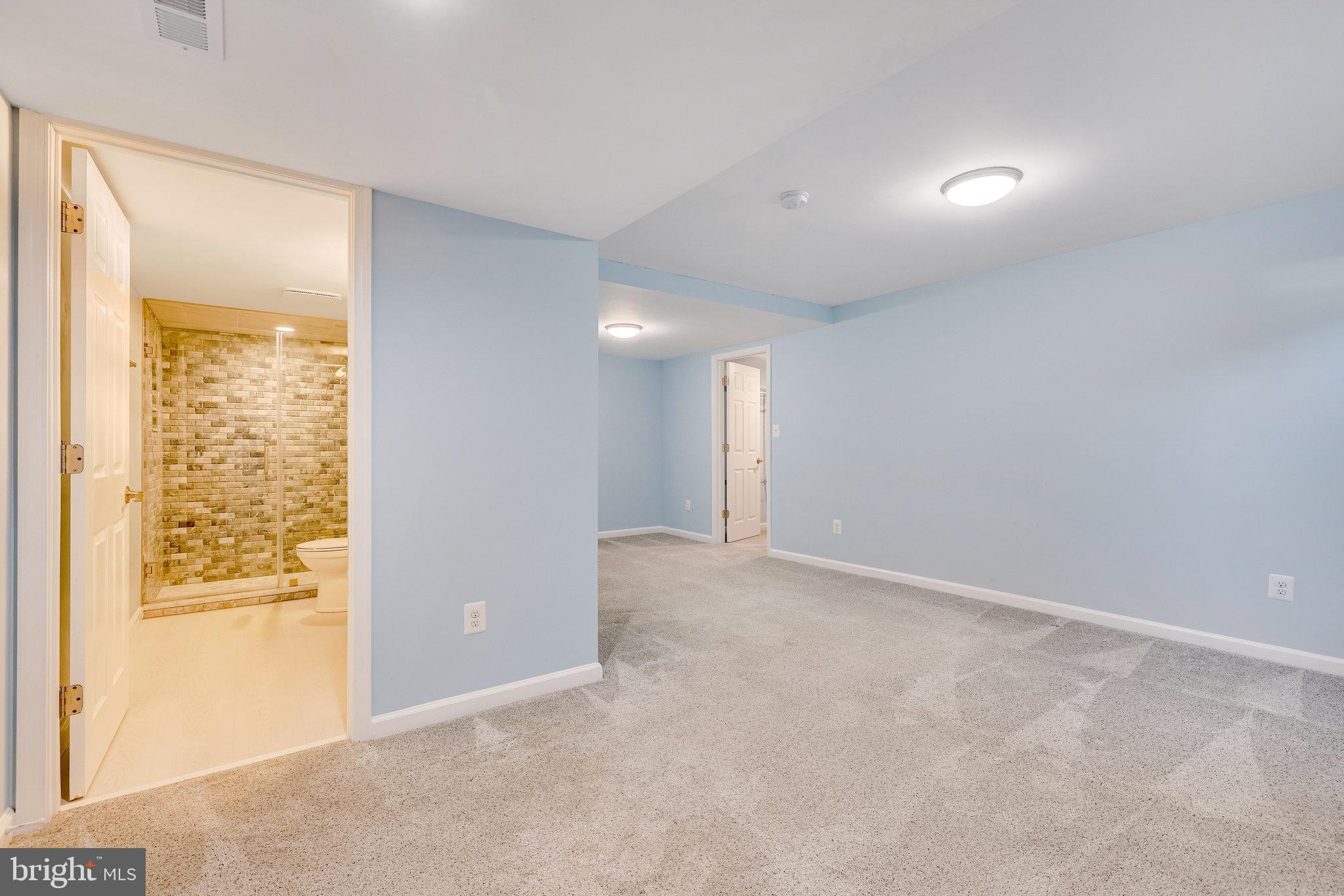 OLD DRANESVILLE HUNT CLUB - Residential