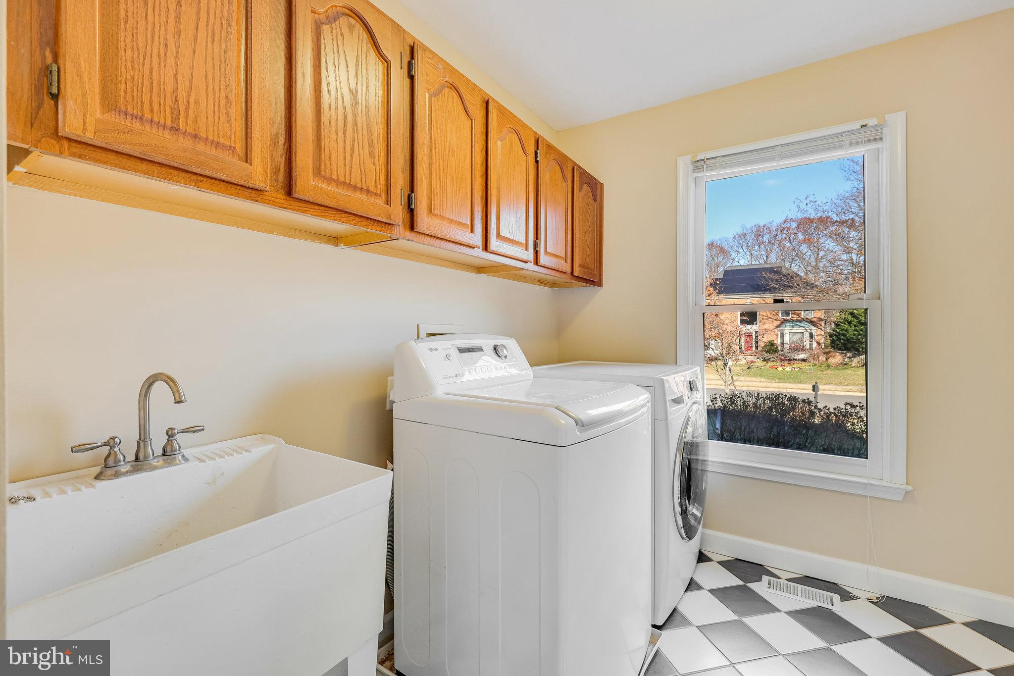 OLD DRANESVILLE HUNT CLUB - Residential