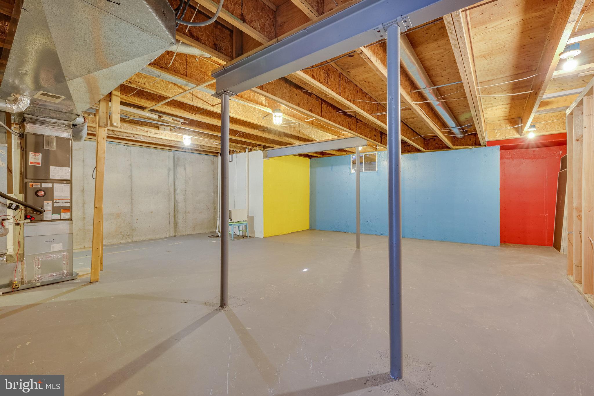 OLD DRANESVILLE HUNT CLUB - Residential