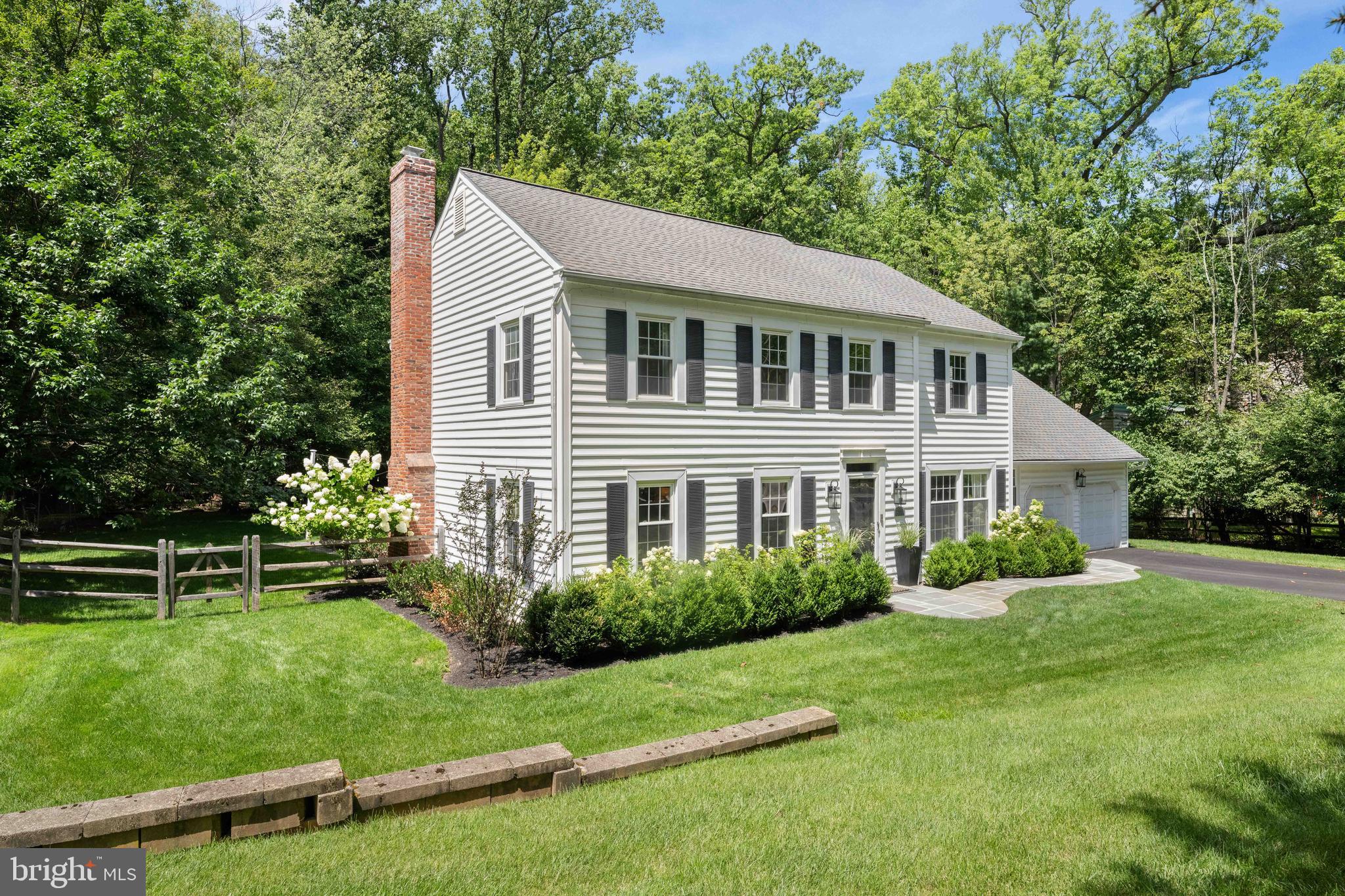 683 HOLLOW ROAD