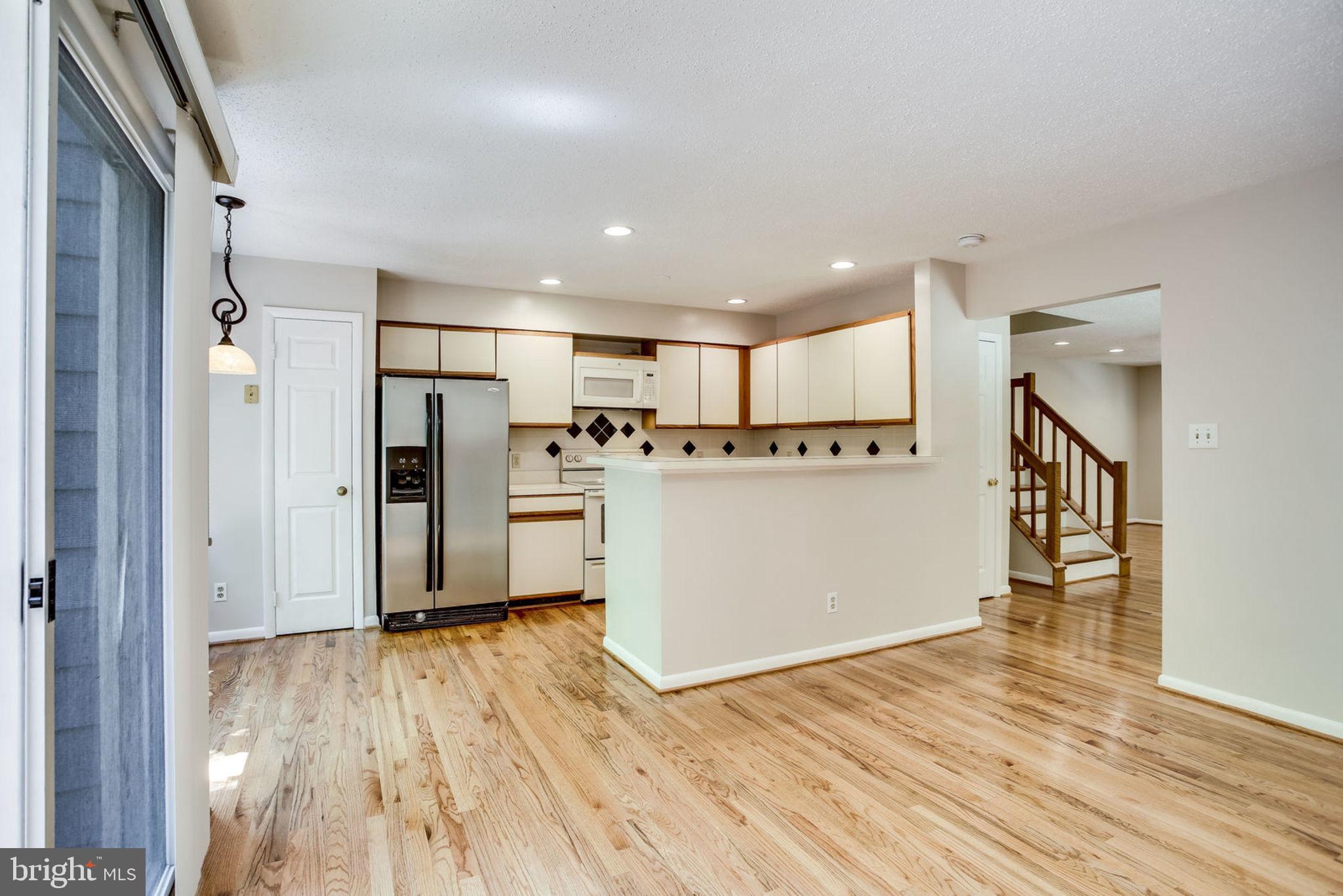 RESTON - Residential Lease