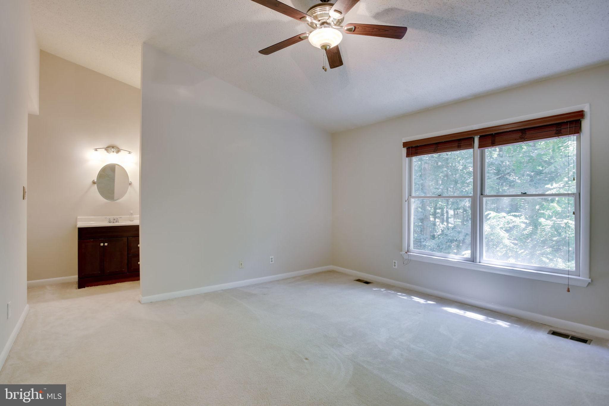 RESTON - Residential Lease