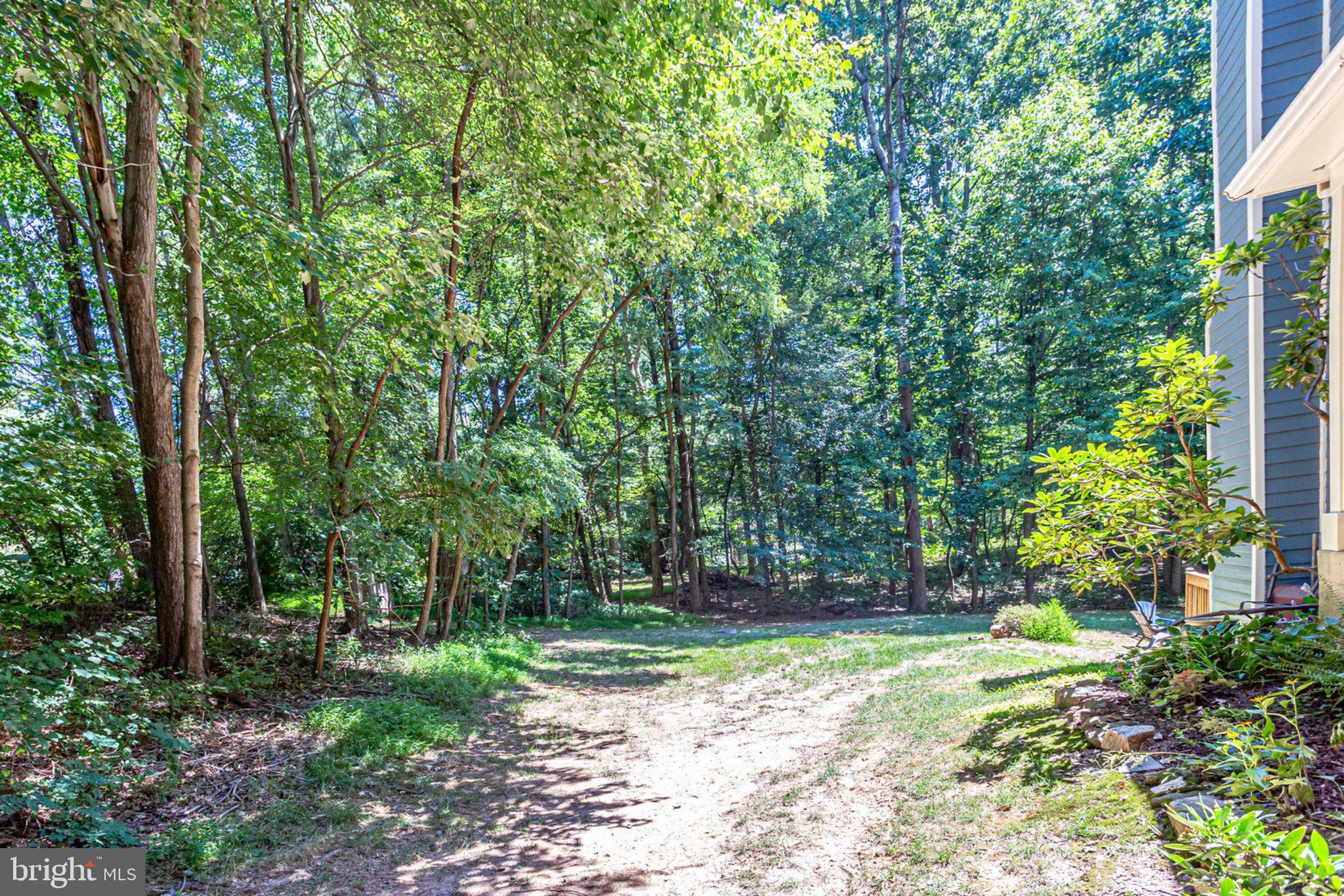 RESTON - Residential Lease