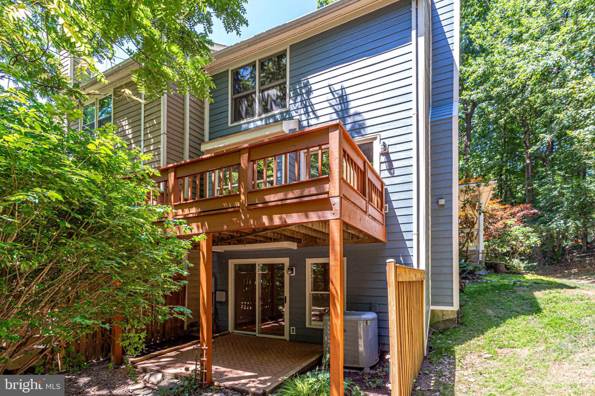 RESTON - Residential Lease