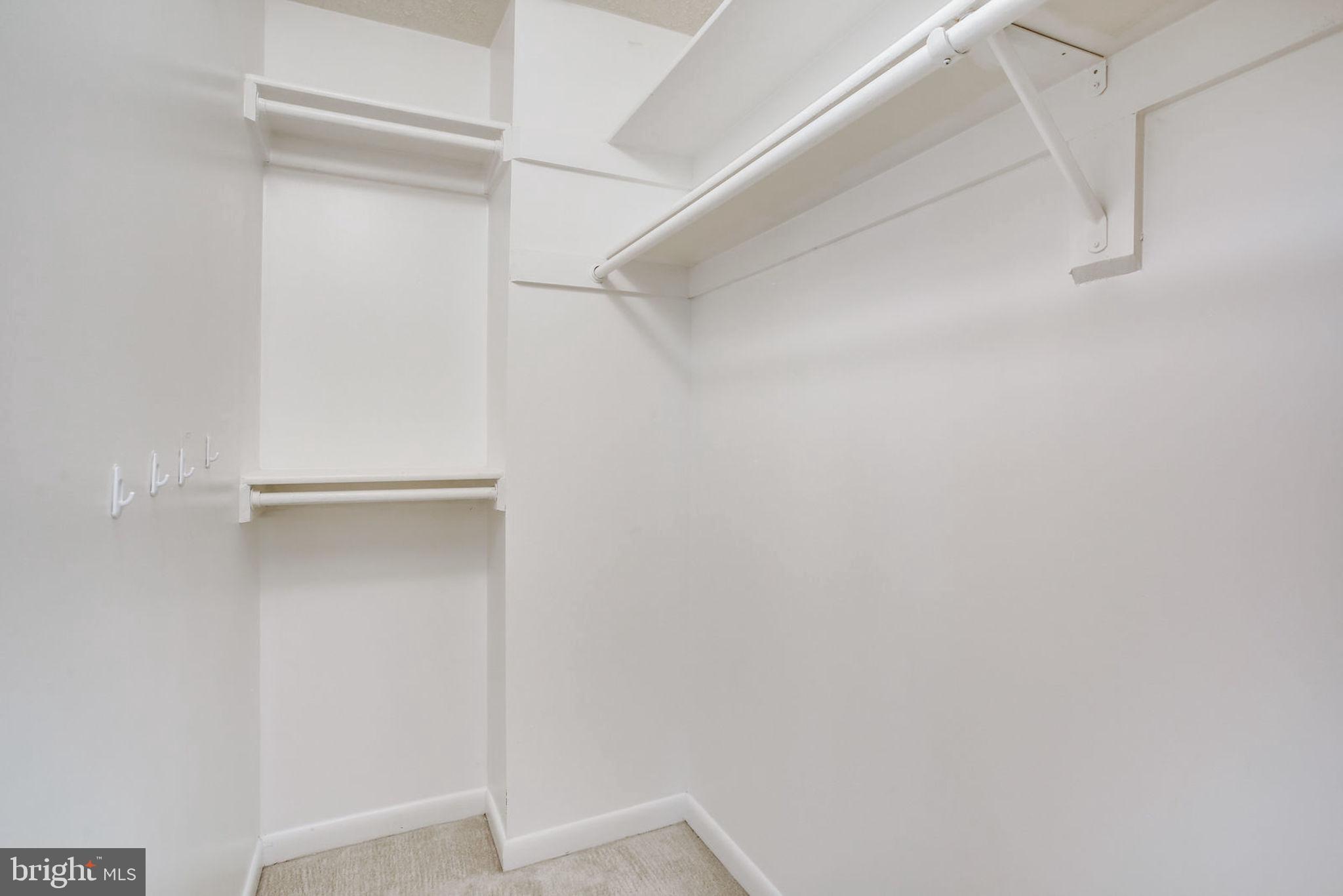 RESTON - Residential Lease