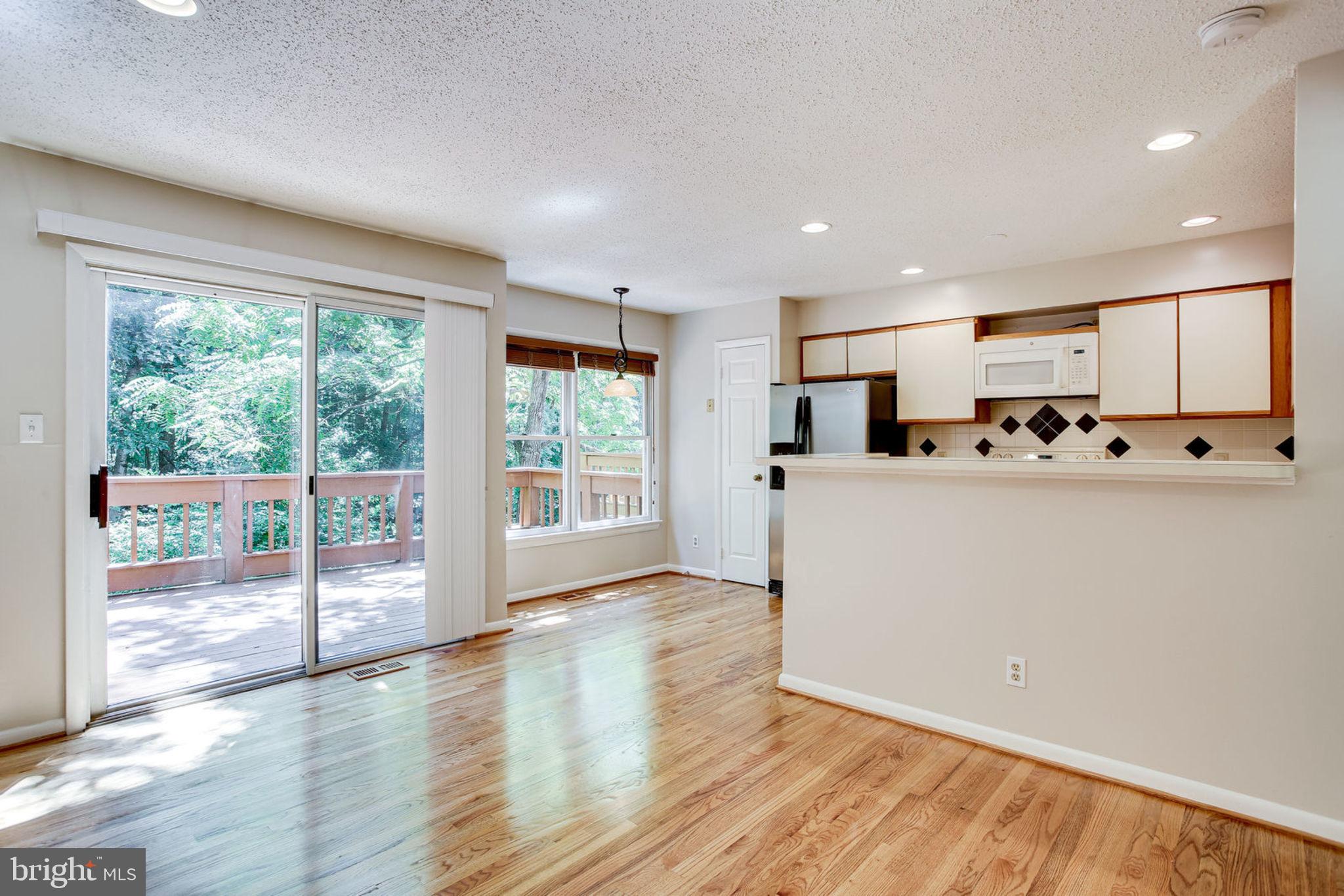 RESTON - Residential Lease