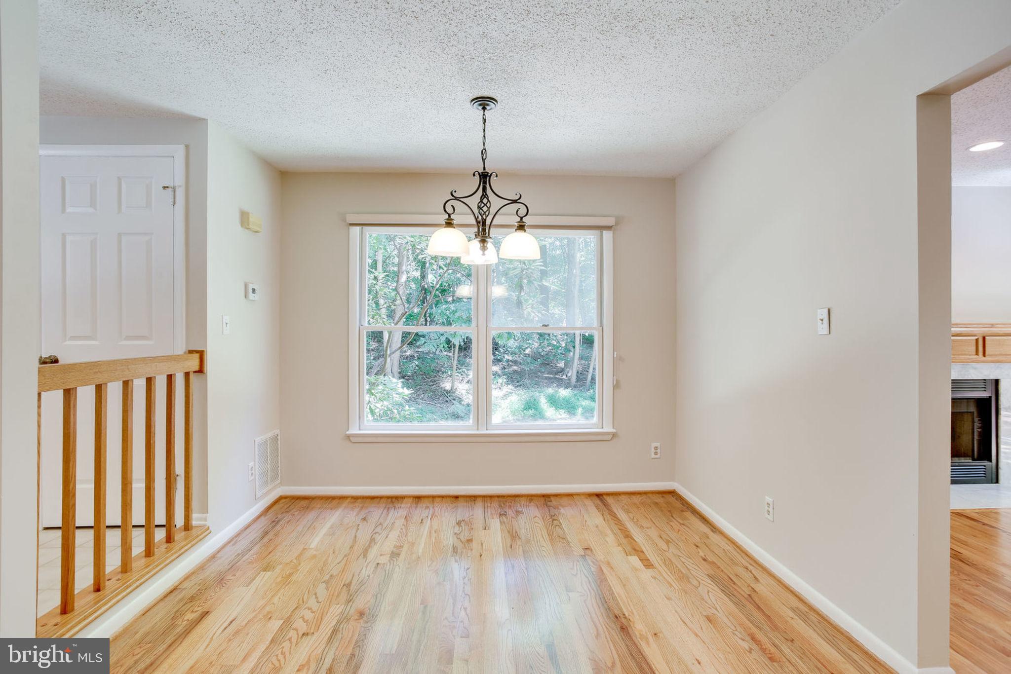 RESTON - Residential Lease