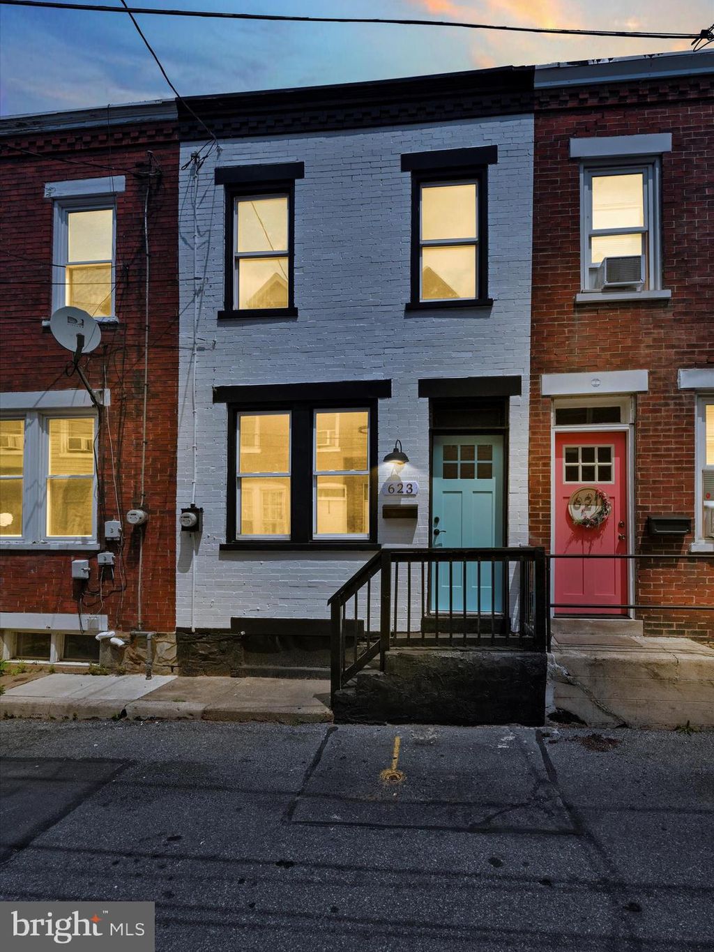 Photo of 623 Olive Street, Lancaster, PA 17602 (MLS # PALA2052602)