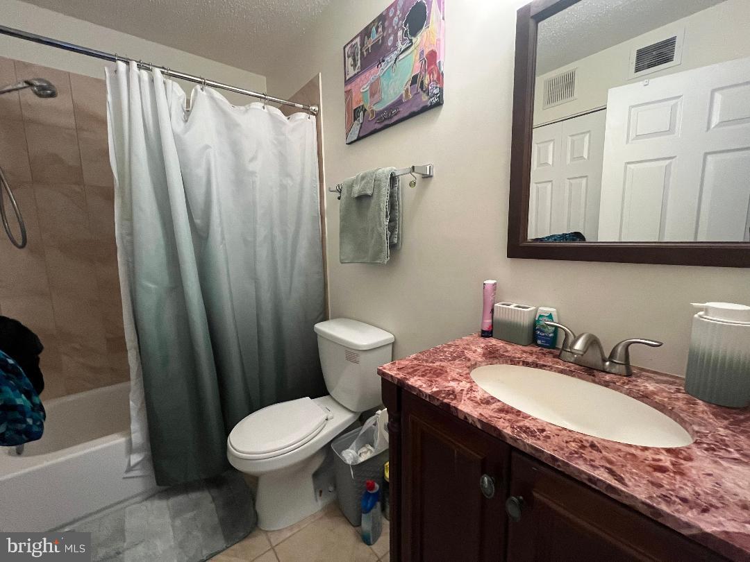 FOX CHAPEL - Residential