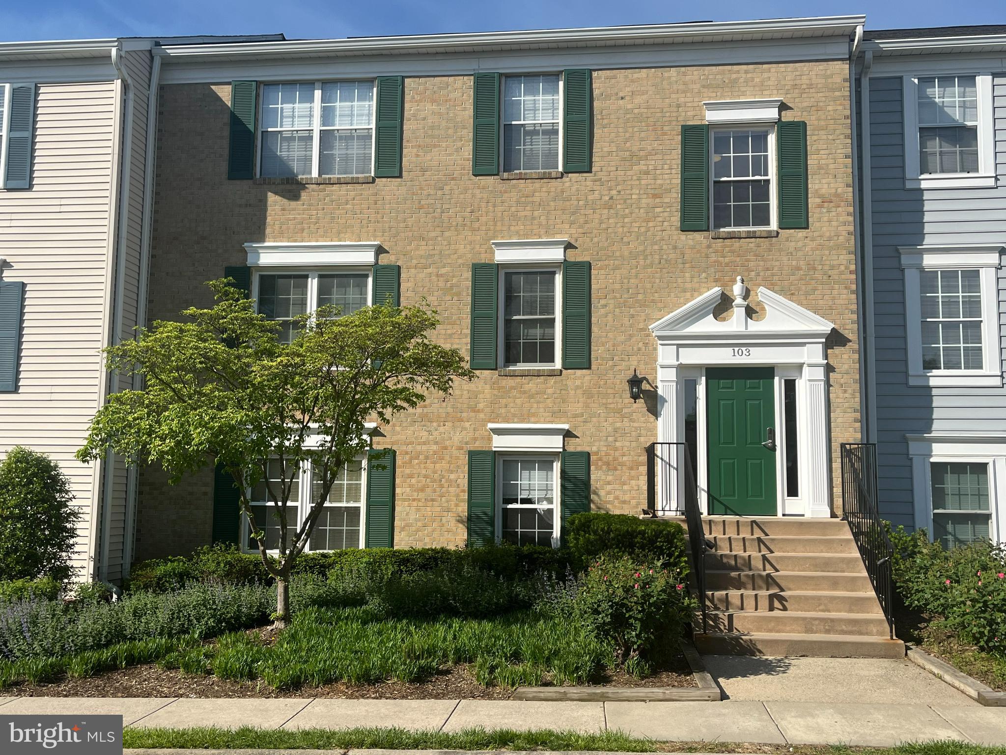 FOX CHAPEL - Residential