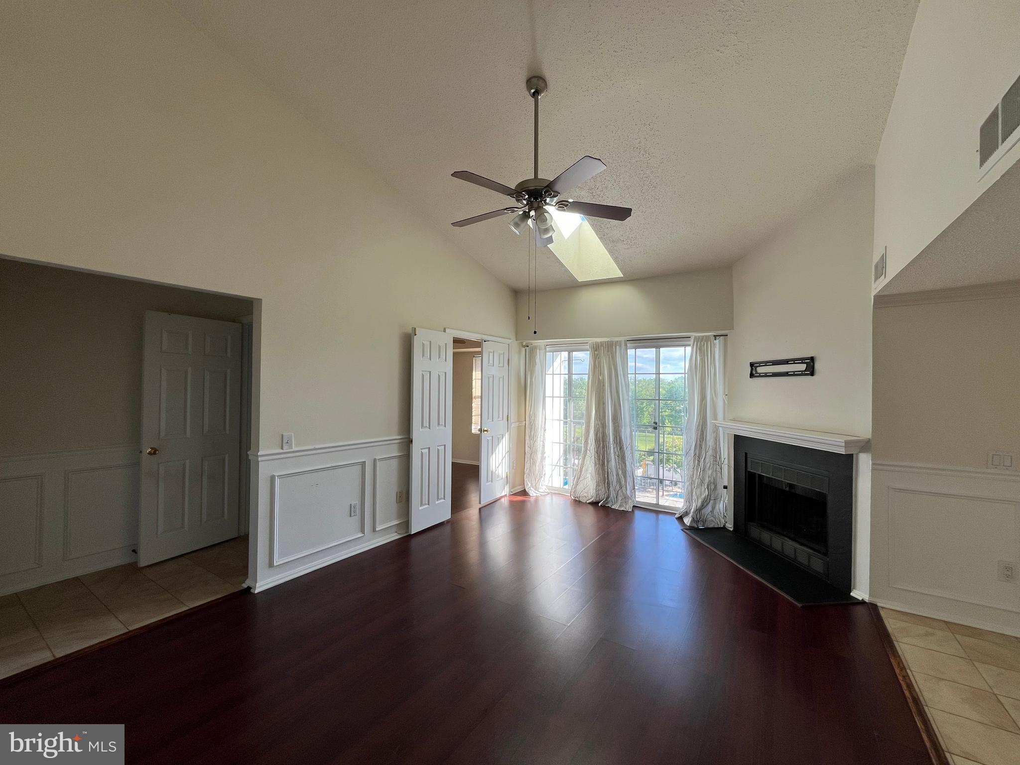 FOX CHAPEL - Residential