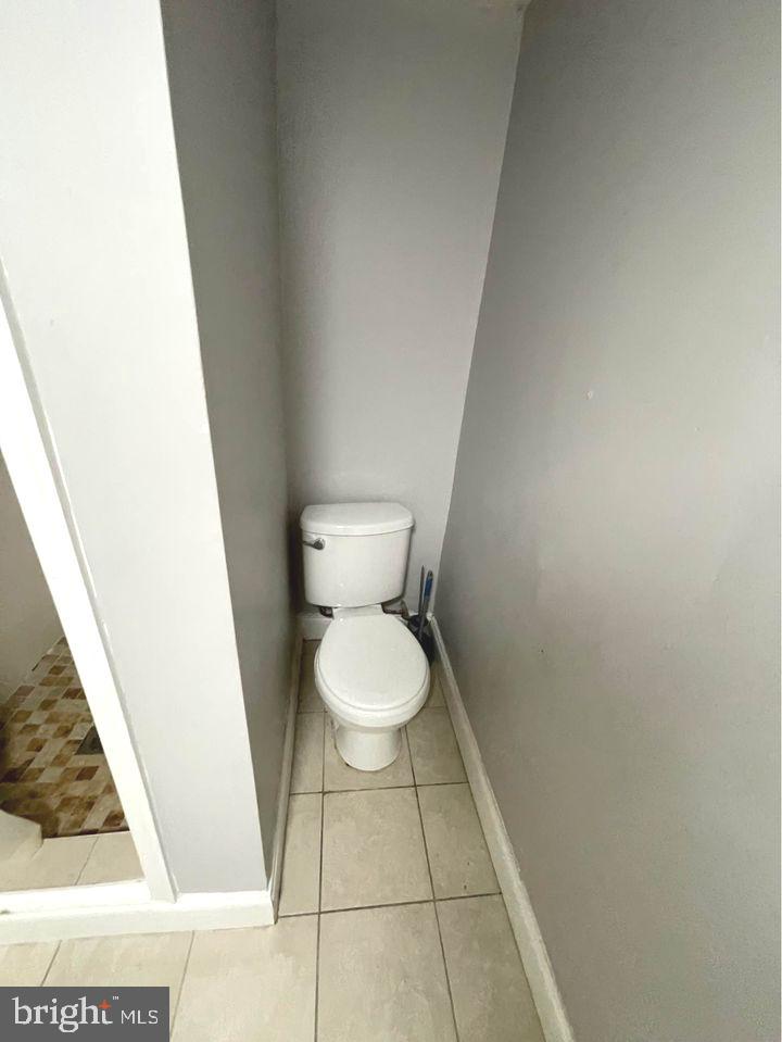 ROSEDALE - Residential Lease