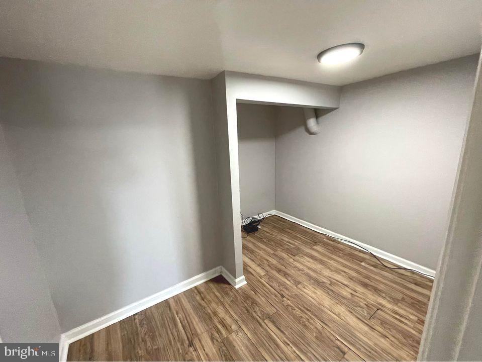 ROSEDALE - Residential Lease