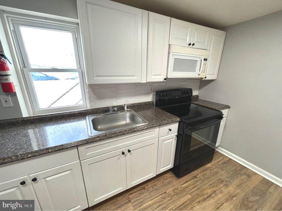 ROSEDALE - Residential Lease