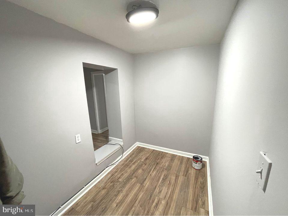 ROSEDALE - Residential Lease