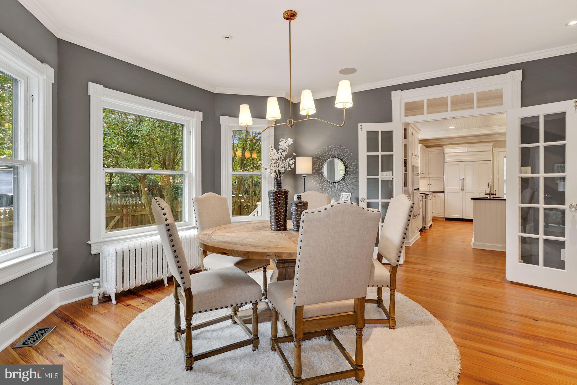 MAYWOOD - Residential