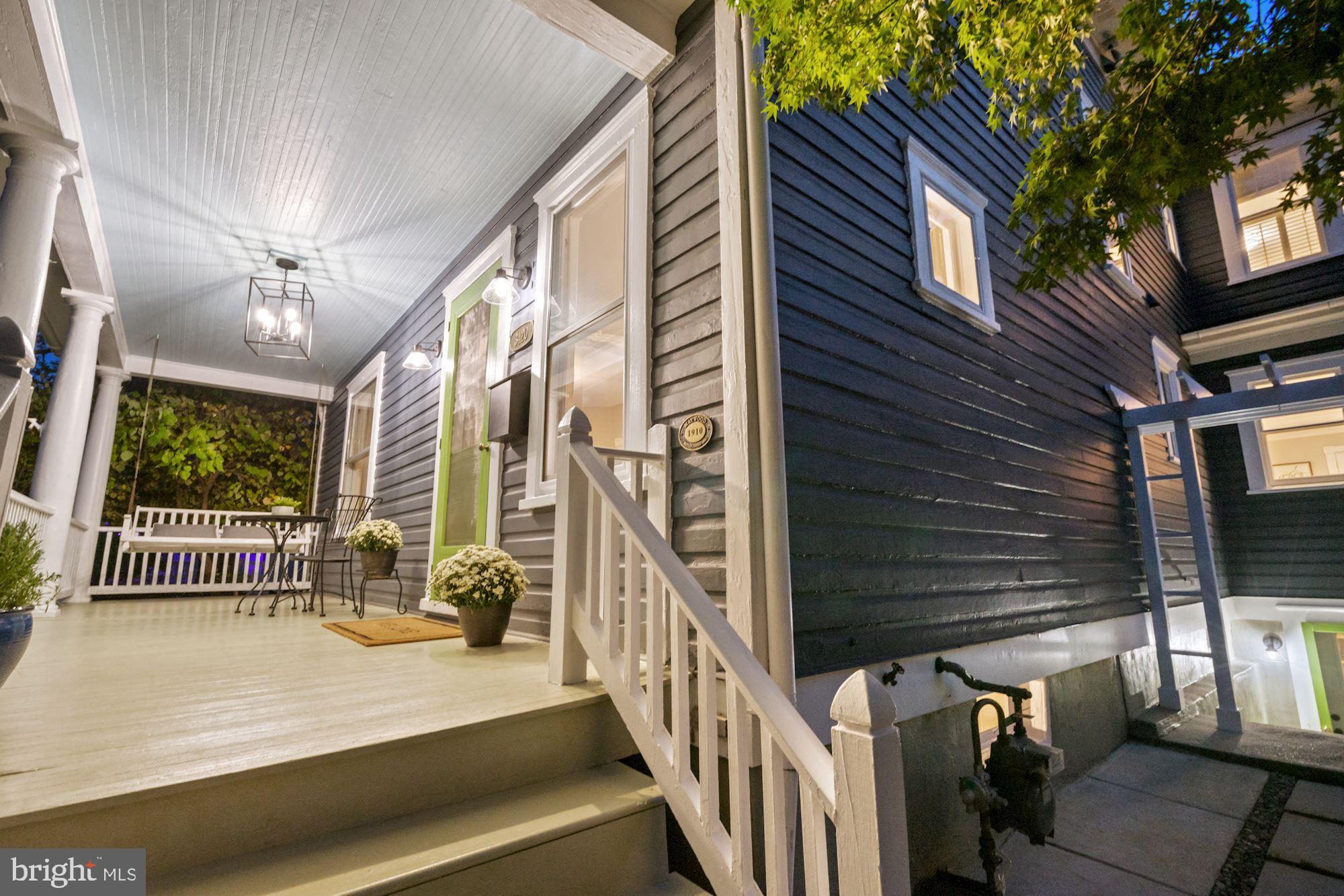 MAYWOOD - Residential