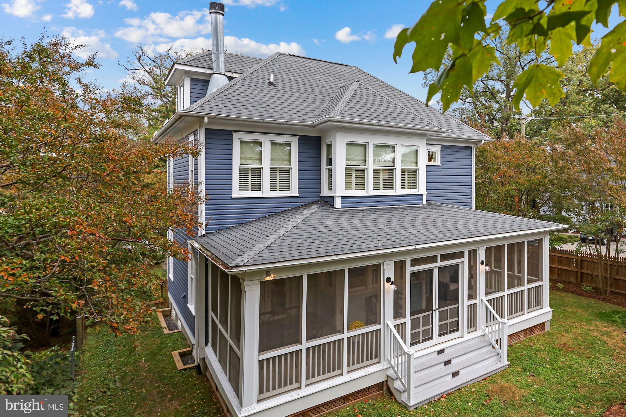 MAYWOOD - Residential