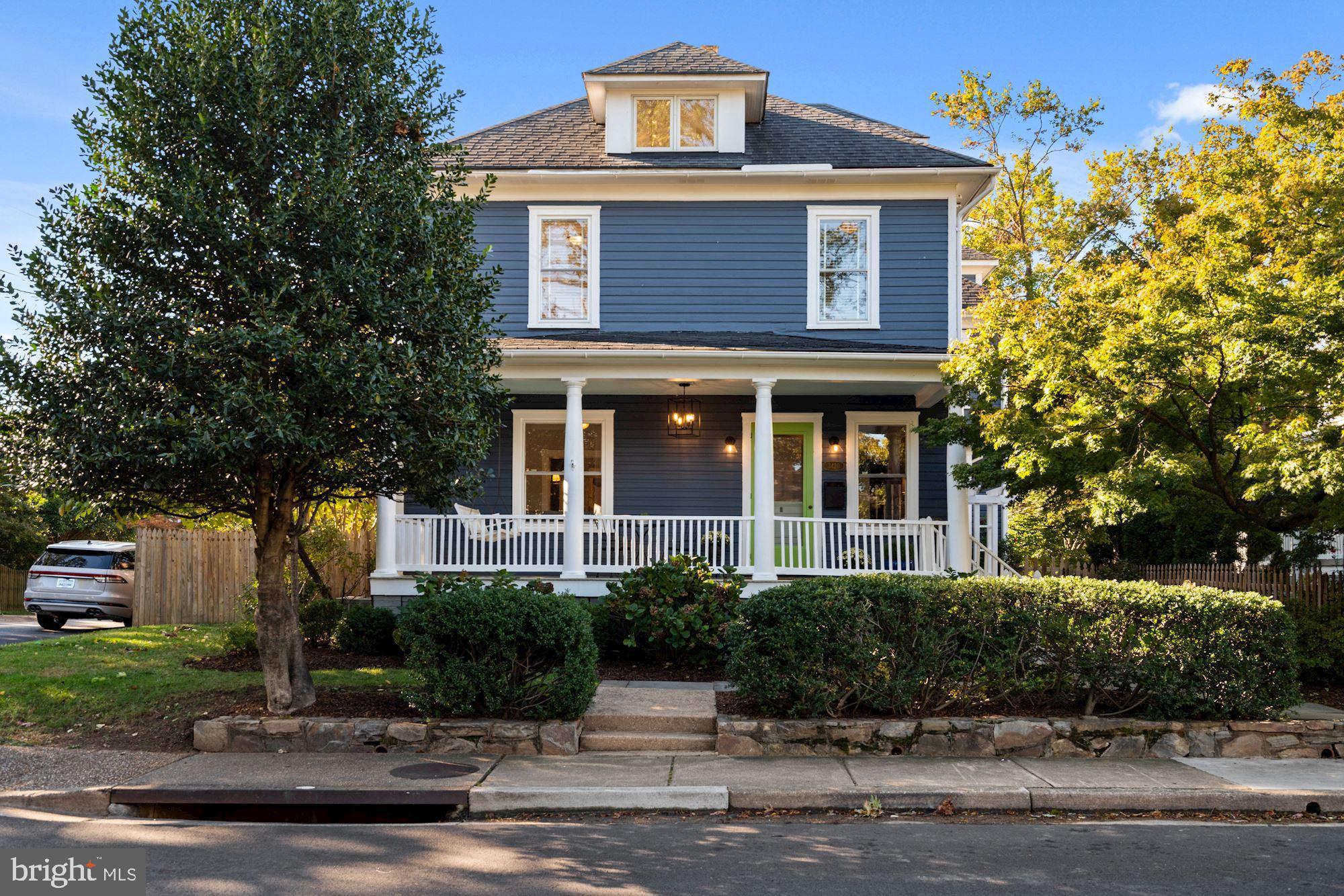 MAYWOOD - Residential