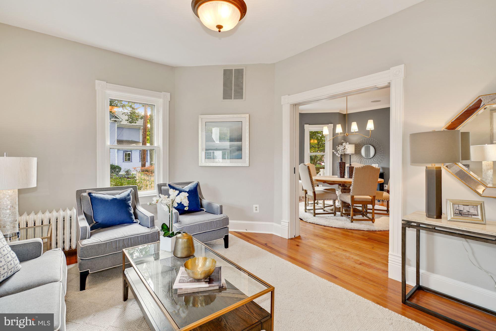 MAYWOOD - Residential