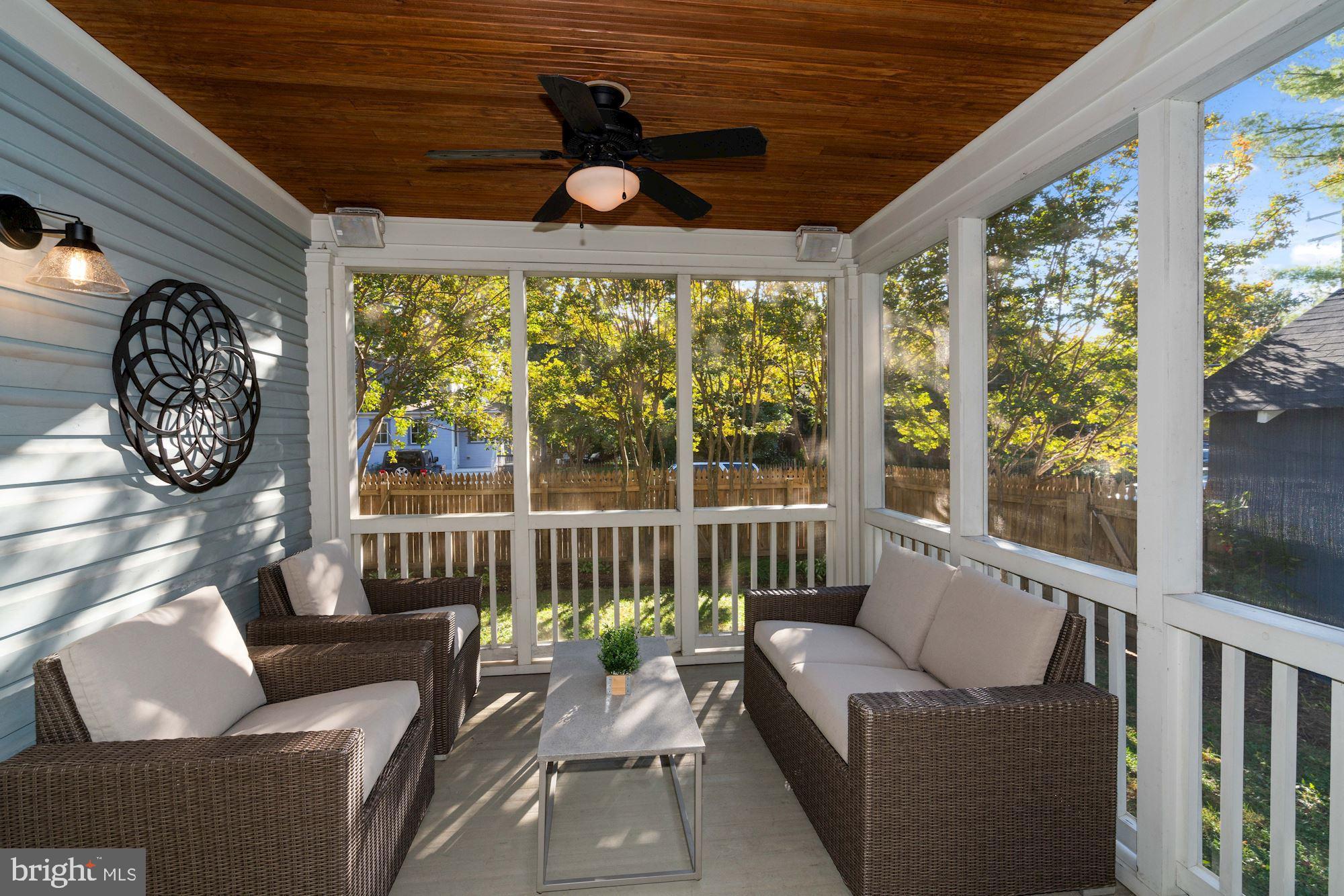 MAYWOOD - Residential