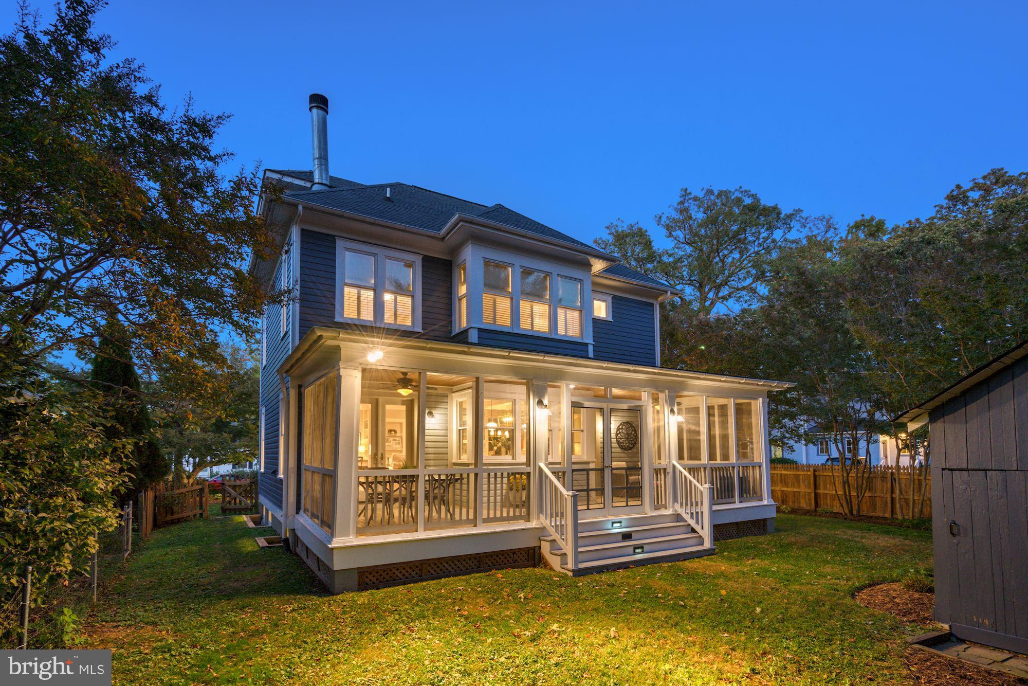 MAYWOOD - Residential