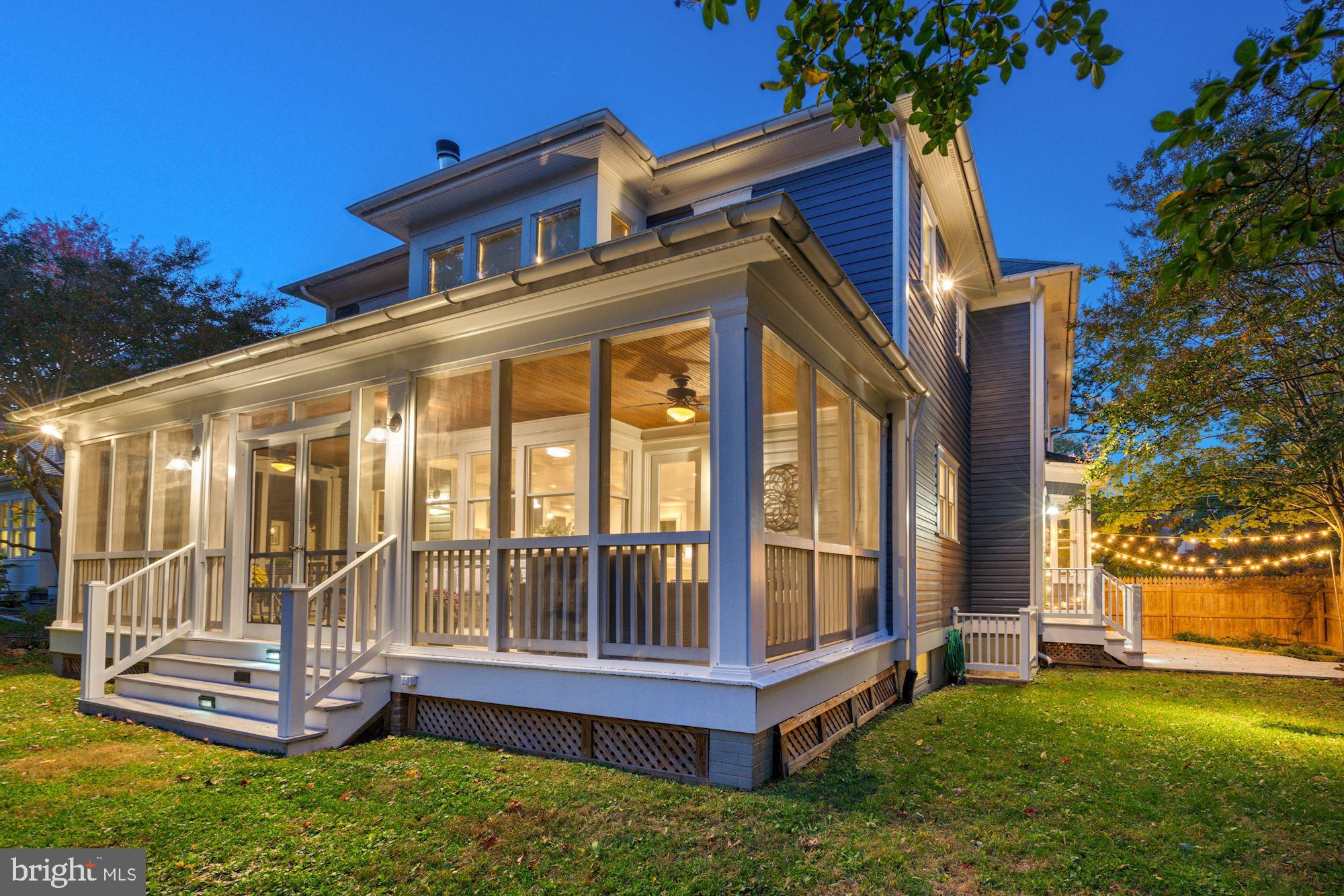 MAYWOOD - Residential