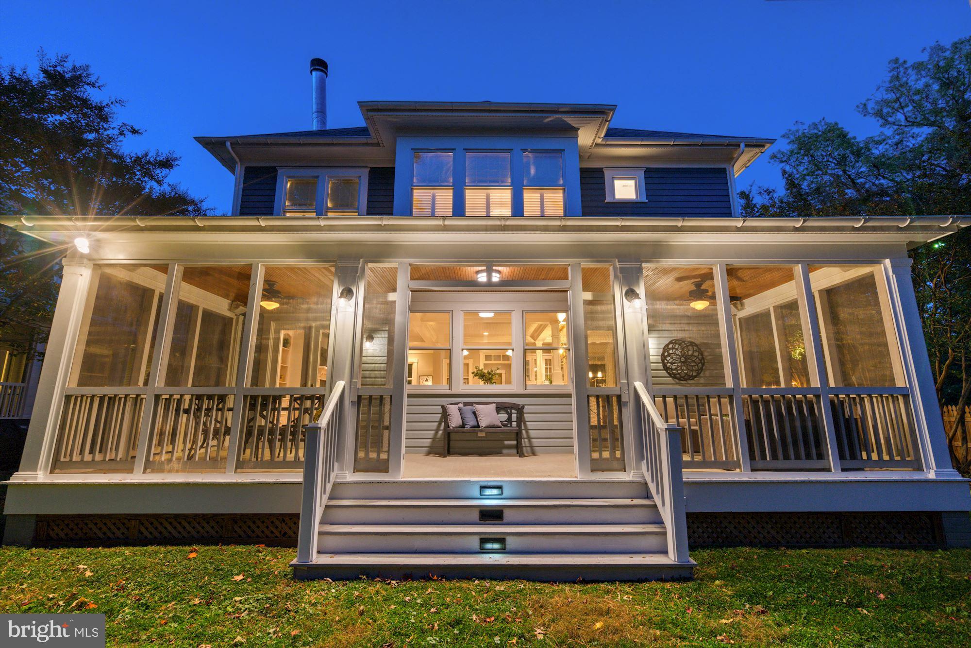 MAYWOOD - Residential