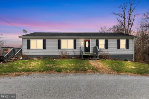 69 CONEWAGO ALLEY YORK HAVEN PA 17370