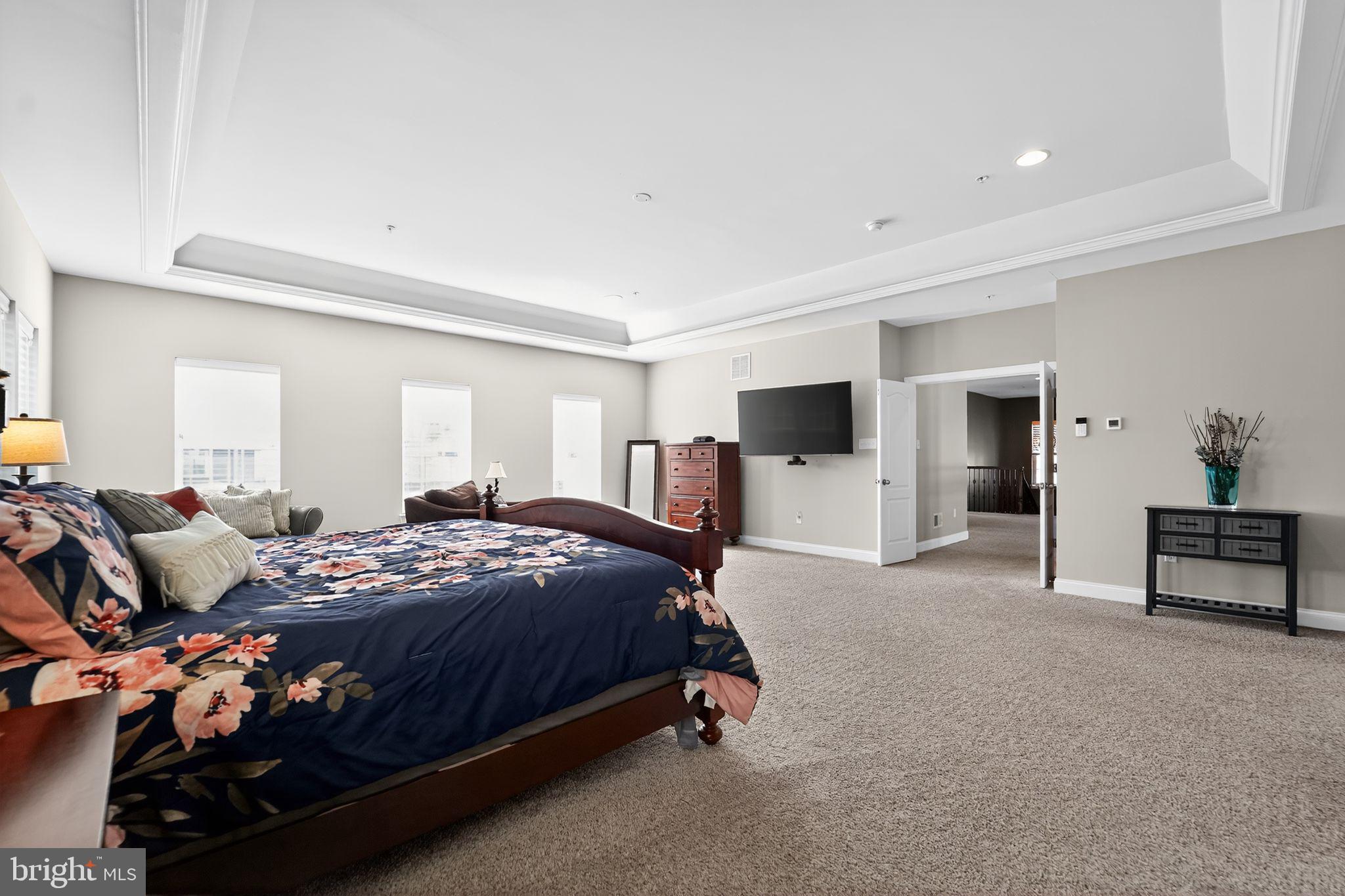 GREENLEIGH AT CROSSROADS - Residential