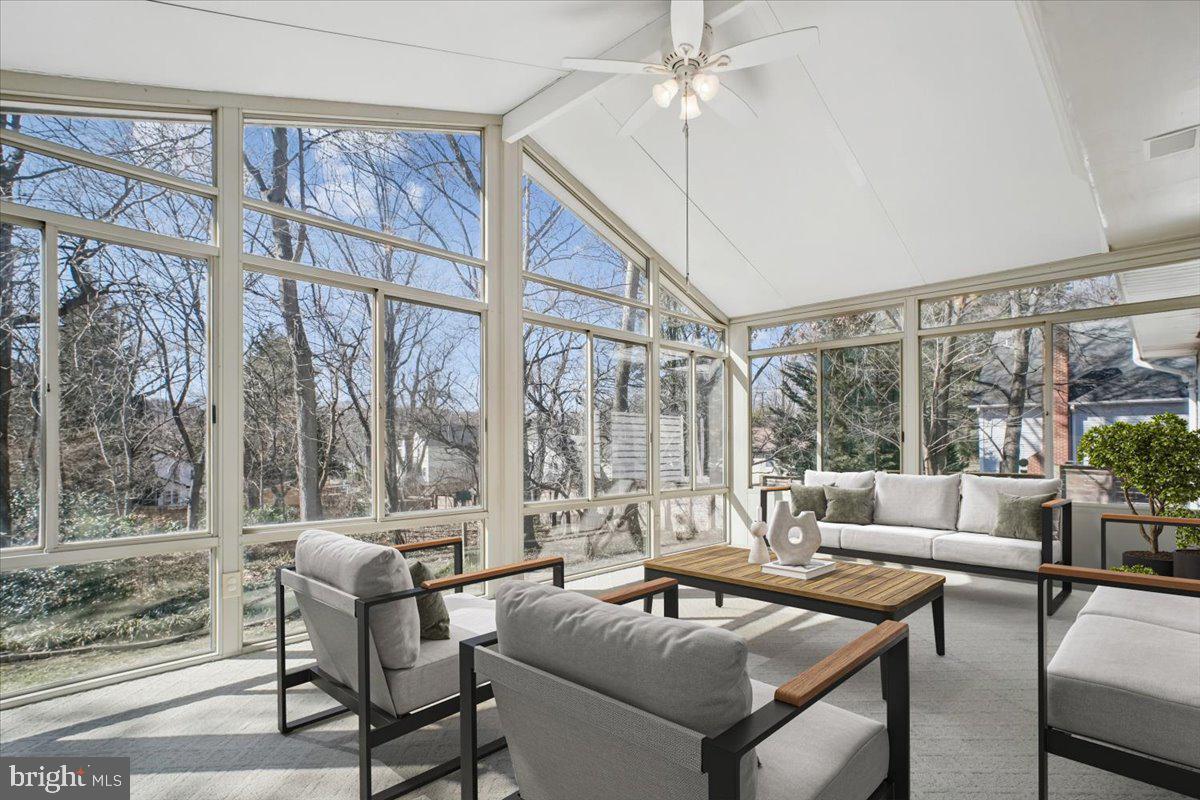 ROBERTS PLACE - Residential