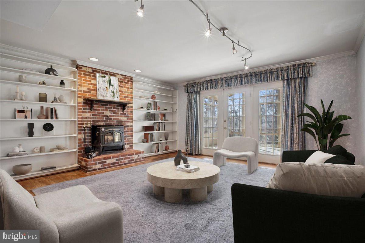 ROBERTS PLACE - Residential