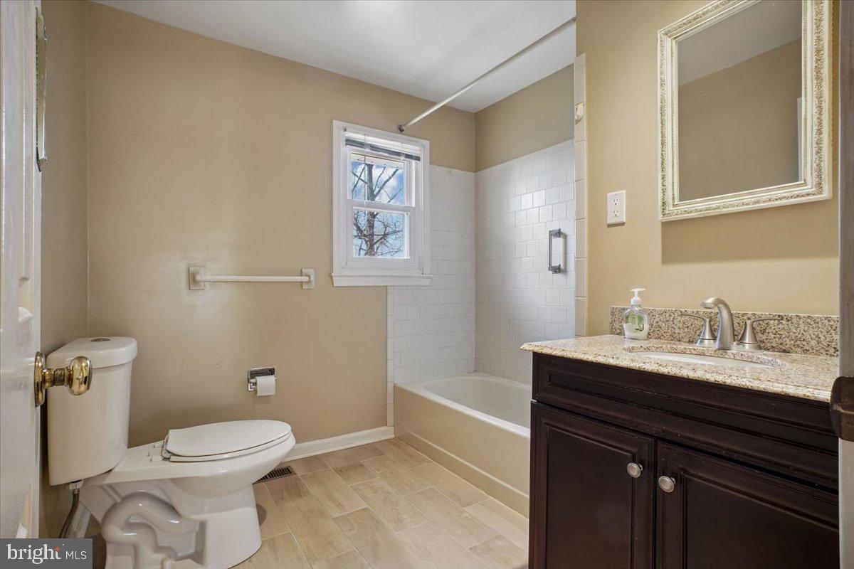 ROBERTS PLACE - Residential