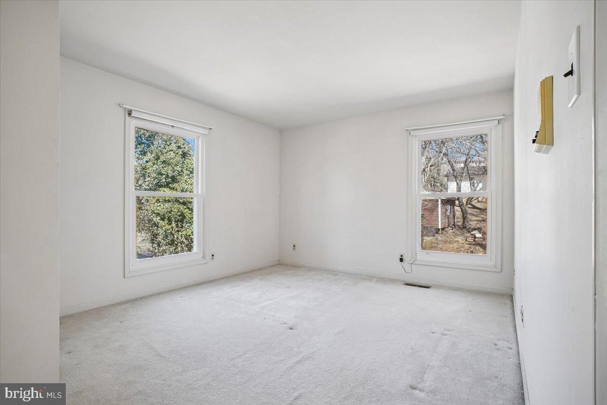 ROBERTS PLACE - Residential