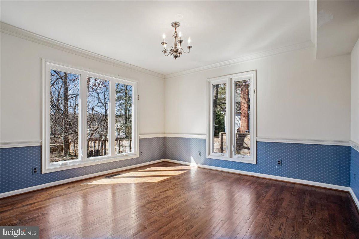 ROBERTS PLACE - Residential