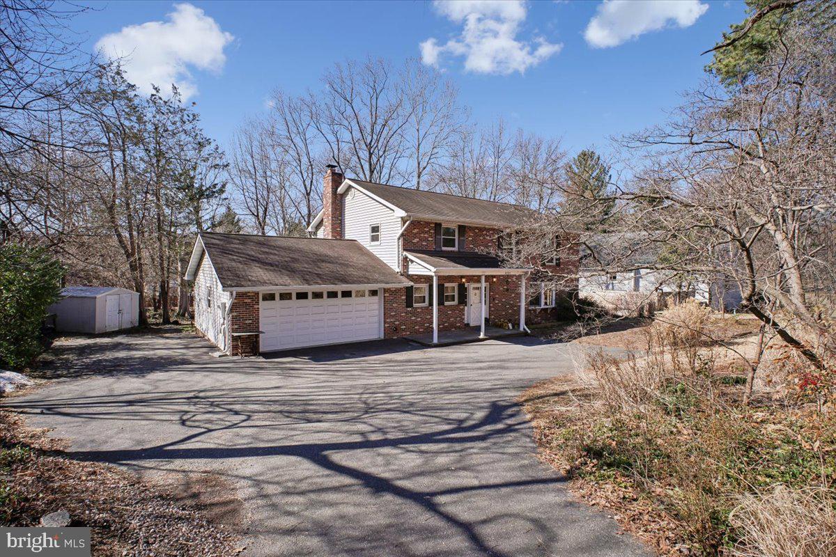 ROBERTS PLACE - Residential