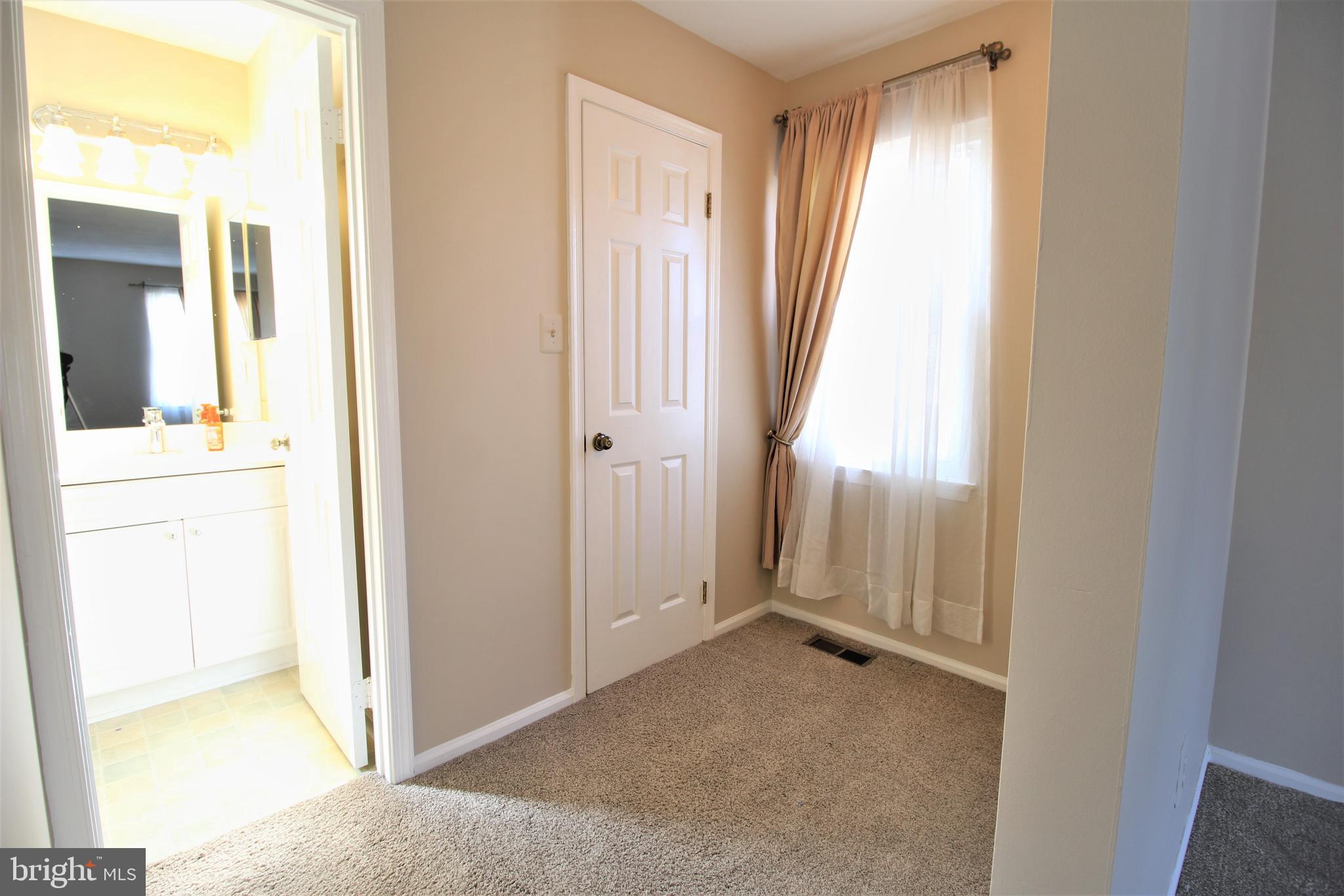 CRESTBROOK - Residential Lease