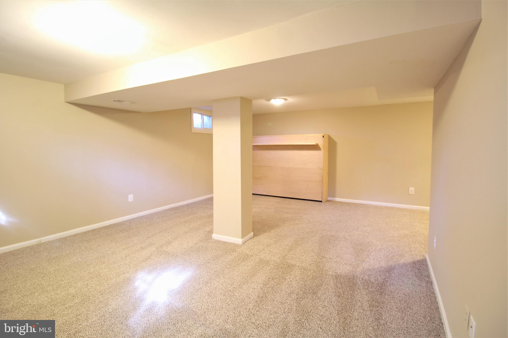 CRESTBROOK - Residential Lease