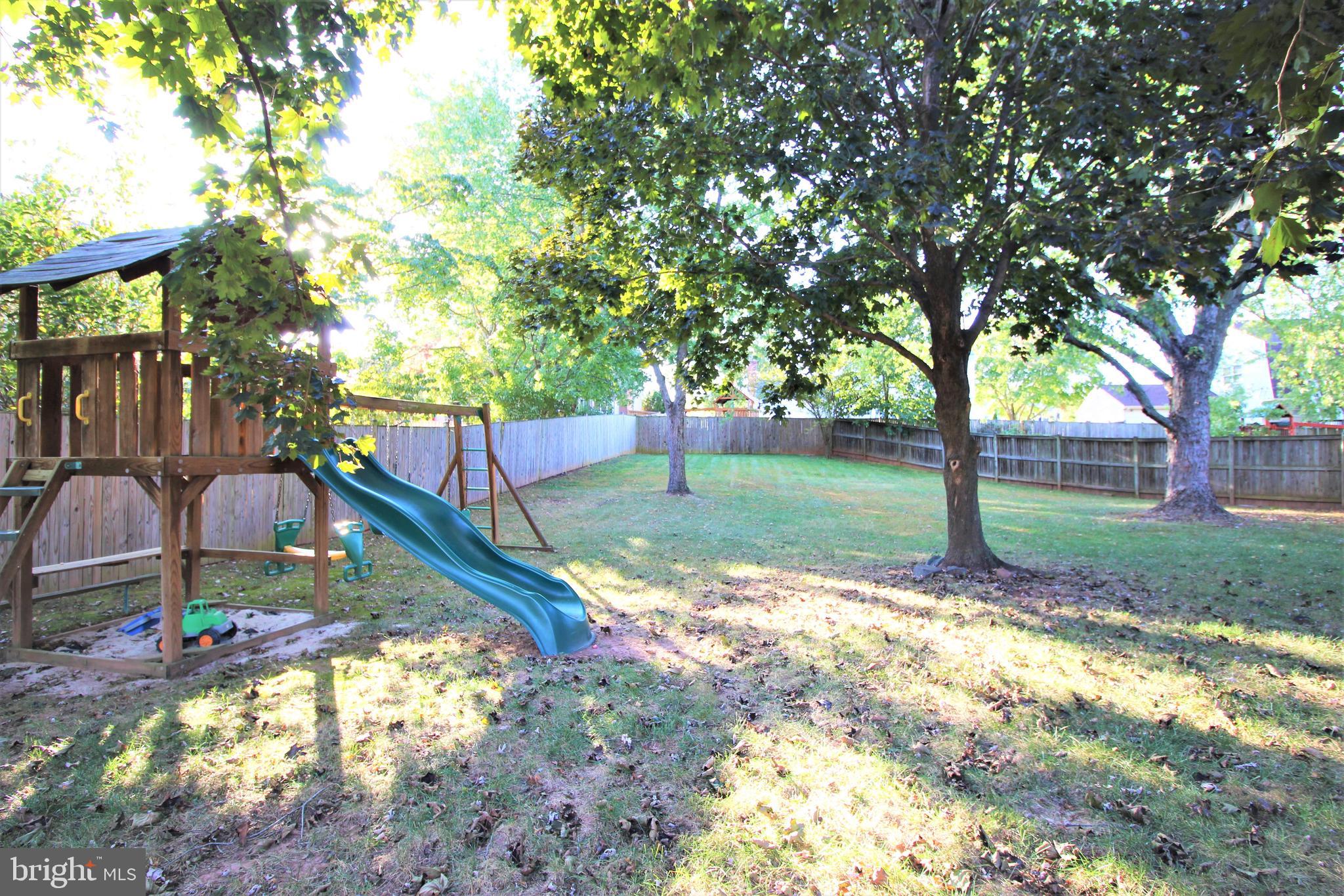 CRESTBROOK - Residential Lease